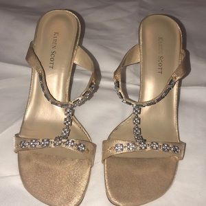 Karen Scott Dress Heels